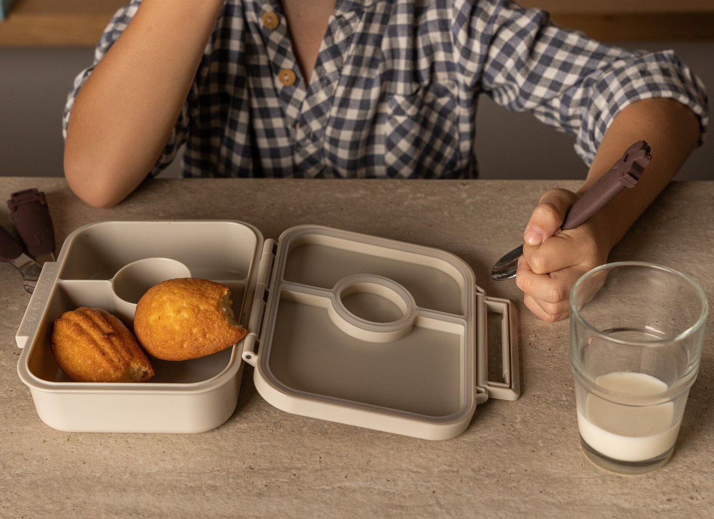 Tritan Snack Box - 3 compartment - Vehicle